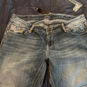 Vigoss size 20 capris